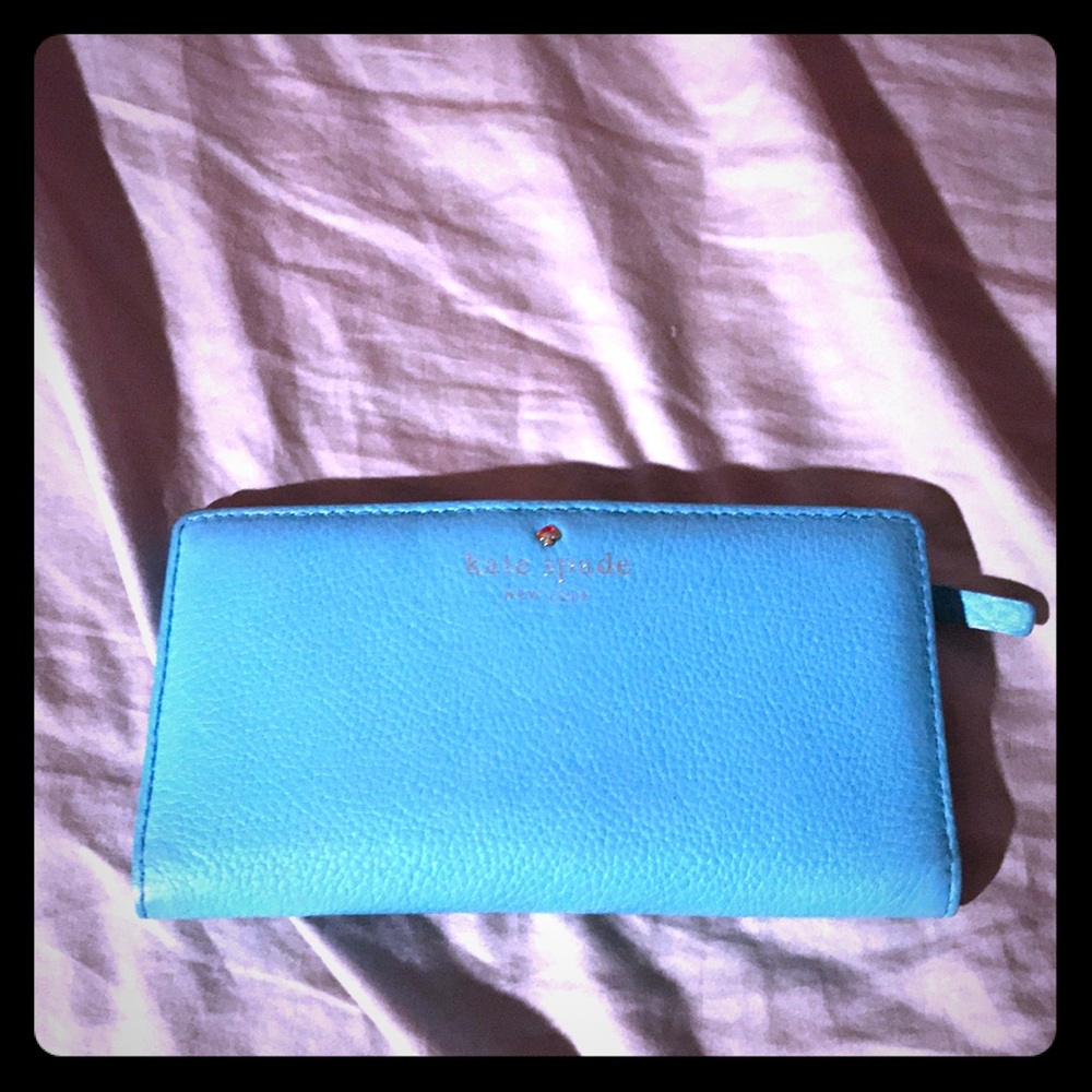 Kate spade robins blue wallet